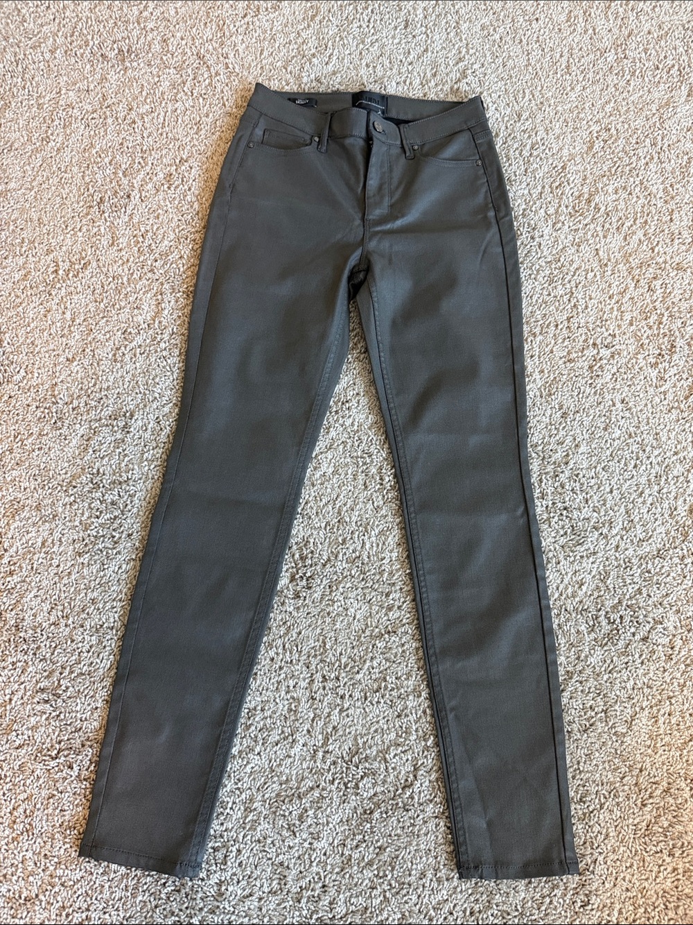 White House Black Market Coated Skinny Jeans in Moonwalk (gray). Size 4